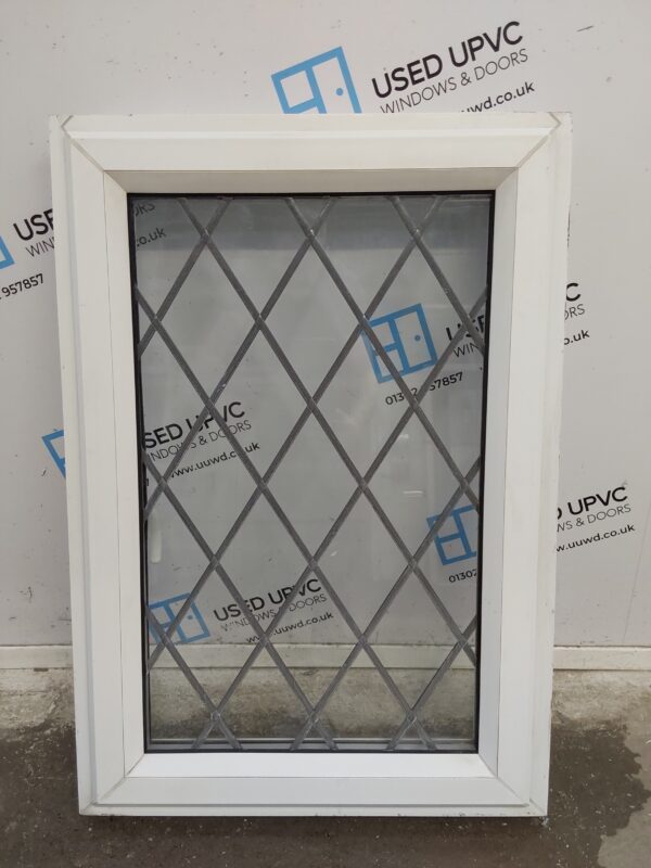 Used White Upvc Window 610mm x 880mm C4W135