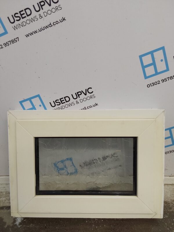 Used White Upvc Window 590mm x 420mm W0381