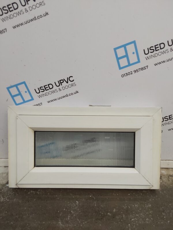 Used White Upvc Window 670mm x 370mm W0382