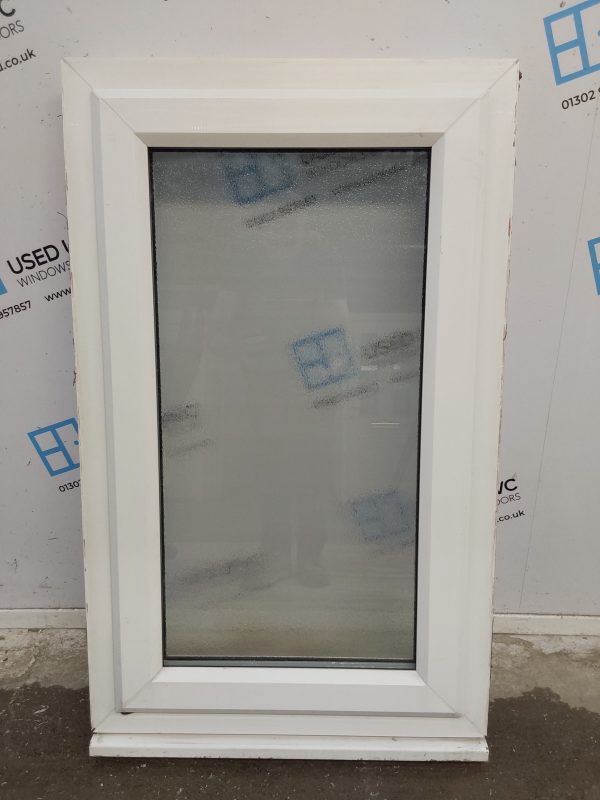 Used White Upvc Window 625mm x 1035mm C2002