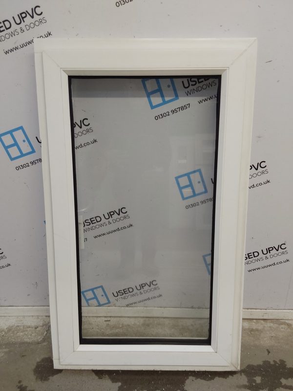 Used White Upvc Window 615mm x 1025mm C3101