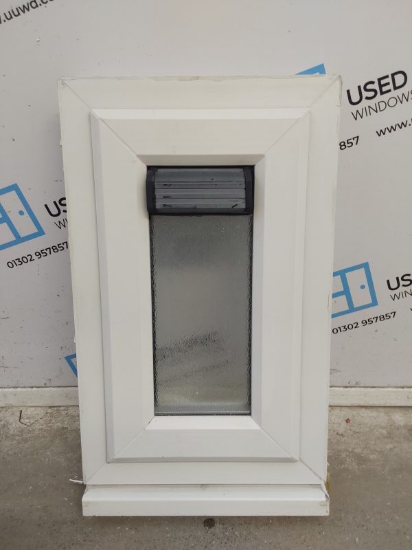Used White Upvc Window 370mm x 630mm W0190