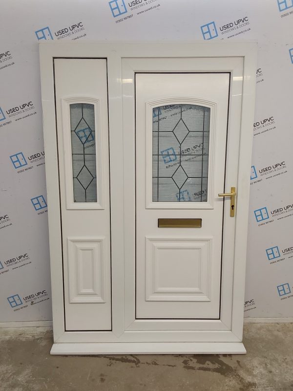 Used White Upvc Front Door And Side Panel 1365mm x 2090mm (Reduce To 2070mm) DS007