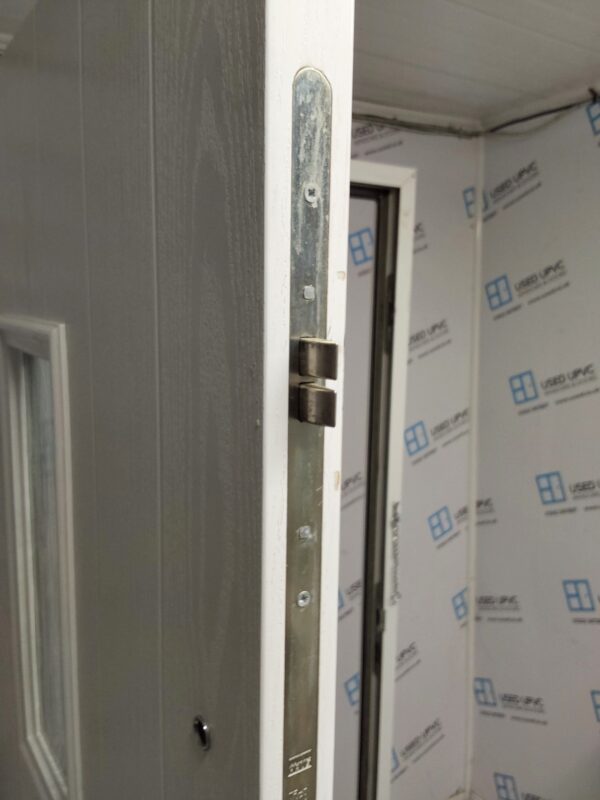 Used Black Composite Front Door 925mm x 2105mm 0699 - Image 5