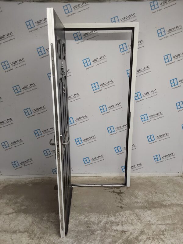 Used Black Composite Front Door 905mm x 2070mm 0544 - Image 3