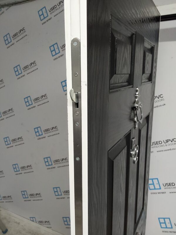 Used Black Composite Front Door 905mm x 2070mm 0544 - Image 4