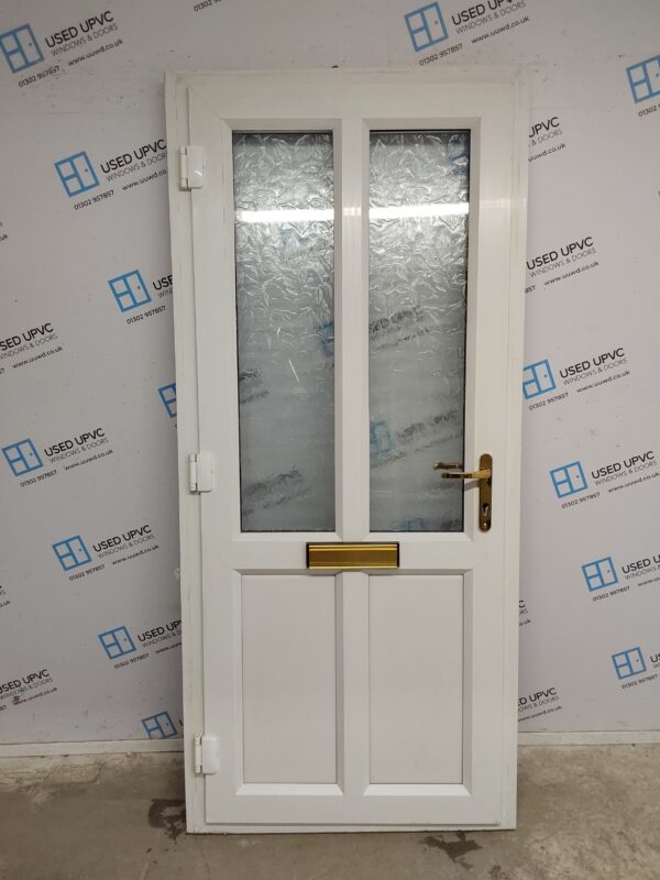 Used Woodgrain Upvc Front Door 925mm x 2055mm (Reduce To 905mm) 0491 - Image 2