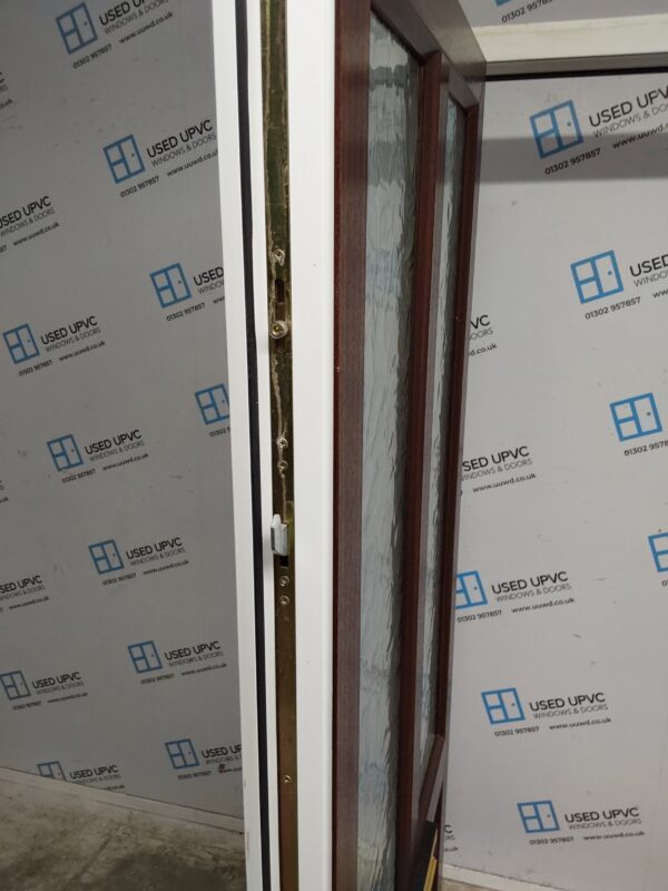 Used Woodgrain Upvc Front Door 925mm x 2055mm (Reduce To 905mm) 0491 - Image 4