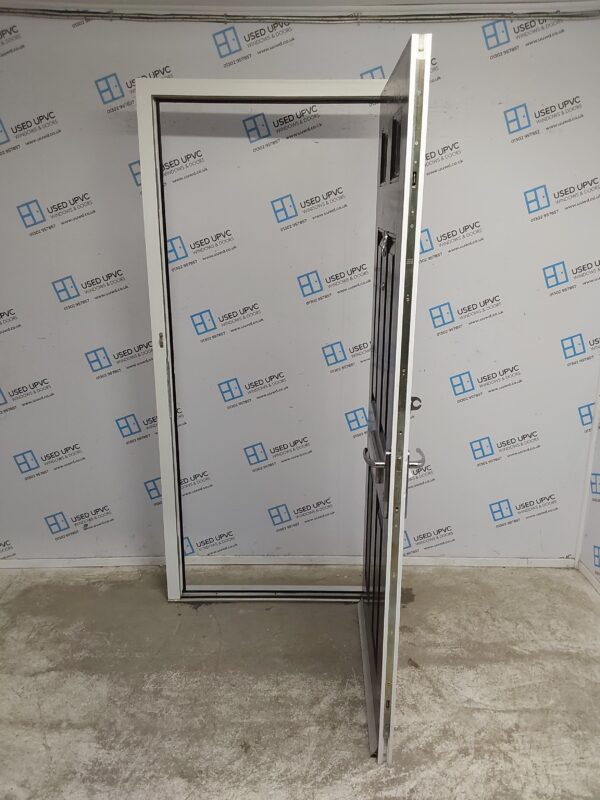 Used Black Composite Front Door 945mm x 2085mm 0456 - Image 3