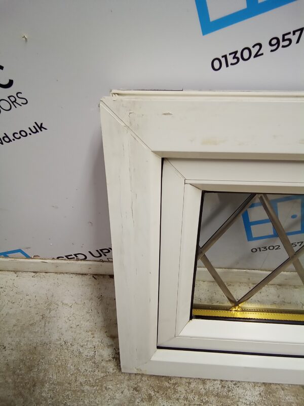 Used White Upvc Window 1120mm x 415mm C3113 - Image 5