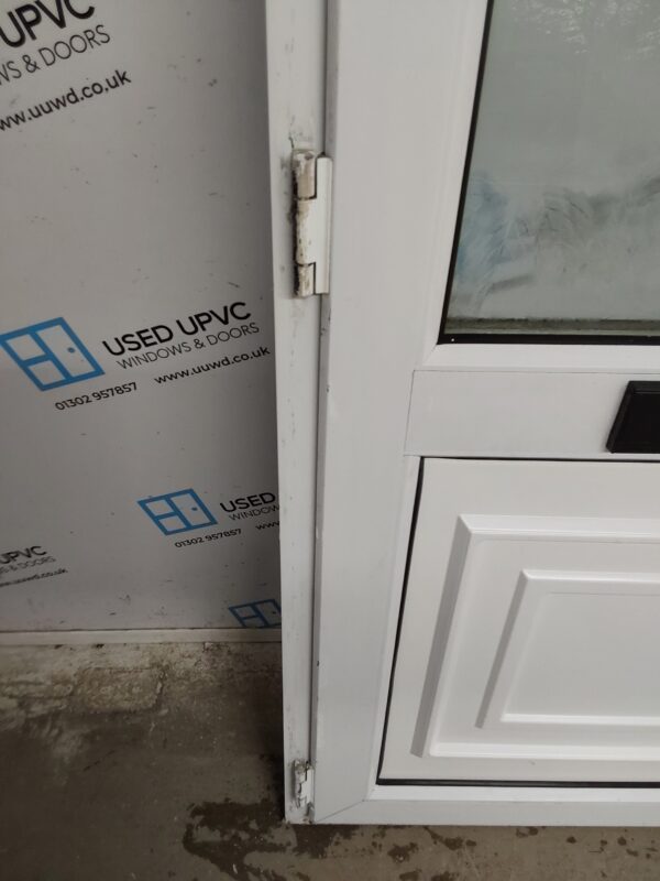 Used White Upvc Front Door 855mm x 2015mm 0403 - Image 5