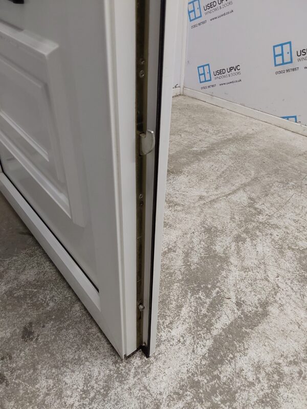 Used White Upvc Front Door 900mm x 2090mm 0283 - Image 6