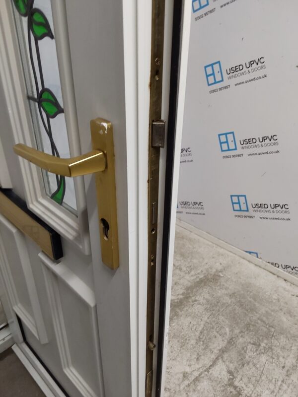 Used White Upvc Front Door 885mm x 2135mm 0547 - Image 5