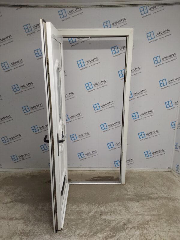 Used White Upvc Front Door 915mm x 2040mm (Reduce To 895mm x 2020mm) 0191 - Image 3