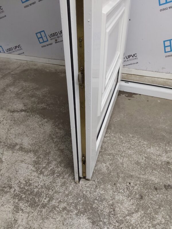 Used White Upvc Front Door 900mm x 2105mm 0189 - Image 6