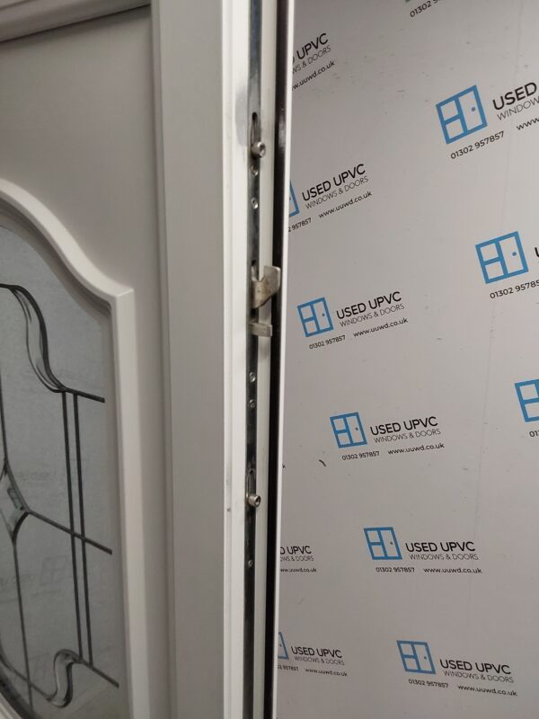Used White Upvc Front Door 895mm x 2020mm 0188 - Image 4