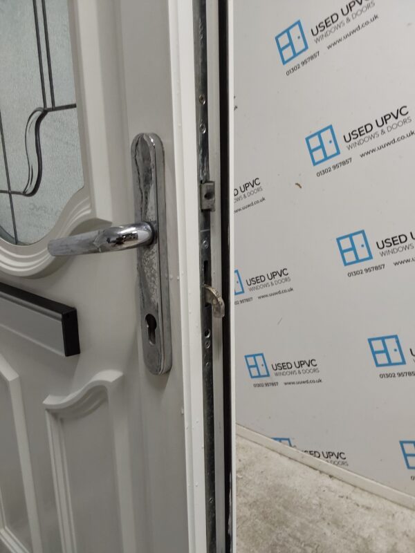 Used White Upvc Front Door 895mm x 2020mm 0188 - Image 5