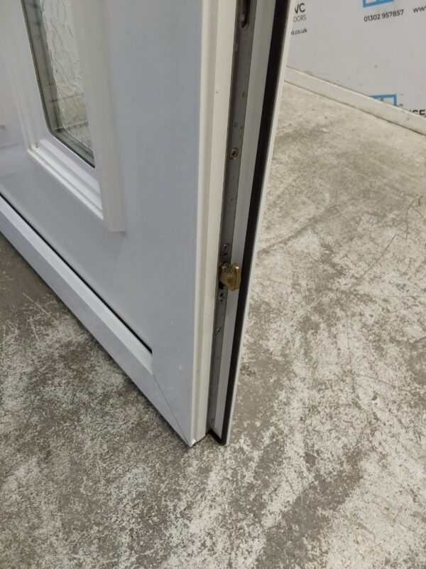 Used White Upvc Front Door 920mm x 2055mm (Reduce To 900mm) 0159 - Image 6