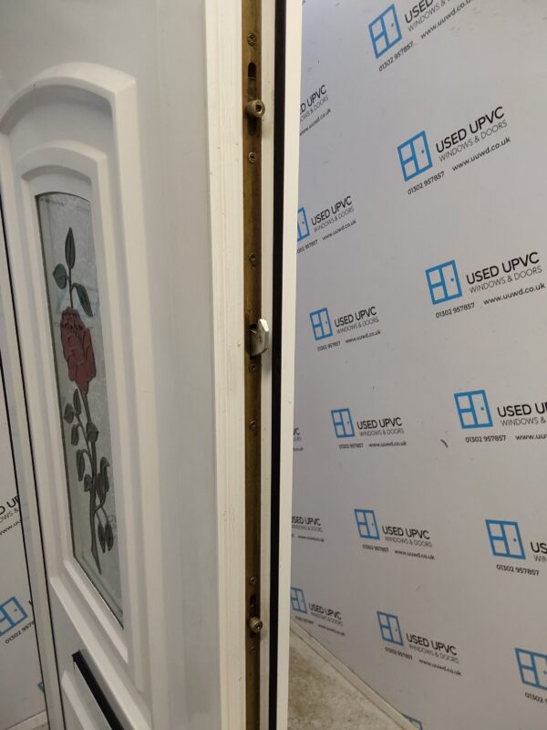 Used White Upvc Front Door 925mm x 2070mm (Reduce To 905mm) 0130 - Image 4