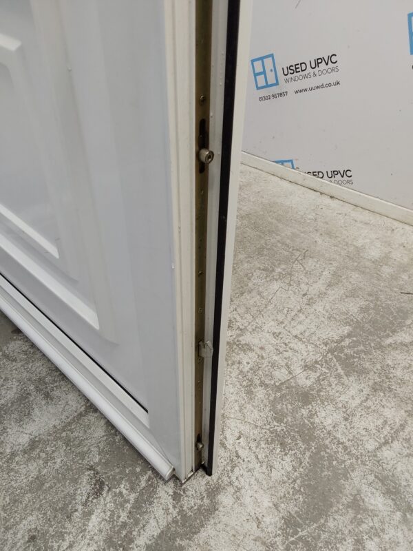 Used White Upvc Front Door 925mm x 2070mm (Reduce To 905mm) 0130 - Image 6