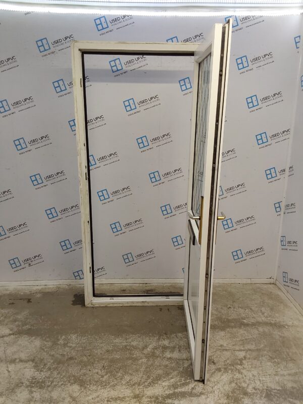Used White Upvc Front Door 915mm x 2050mm 0106 - Image 3