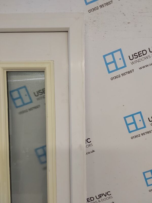 Used White Composite Front Door 890mm x 2050mm 0101 - Image 13