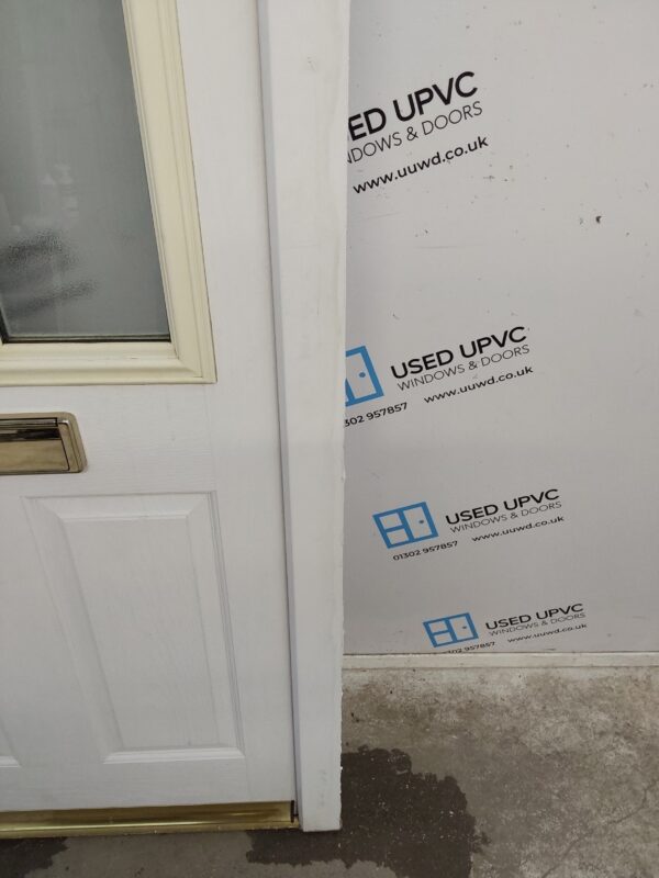Used White Composite Front Door 890mm x 2050mm 0101 - Image 14