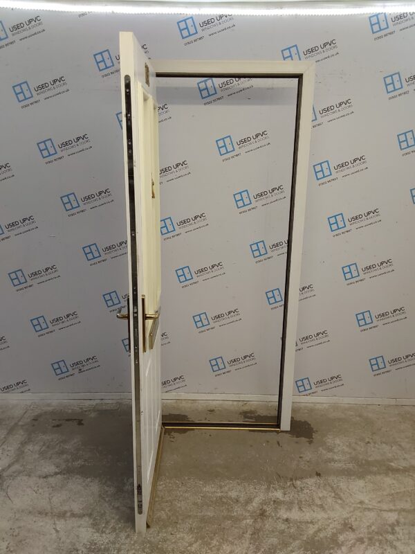 Used White Composite Front Door 890mm x 2050mm 0101 - Image 3