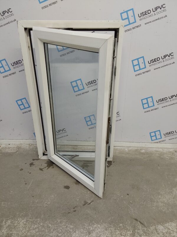 Used White Upvc Window 620mm x 1025mm C3126 - Image 3