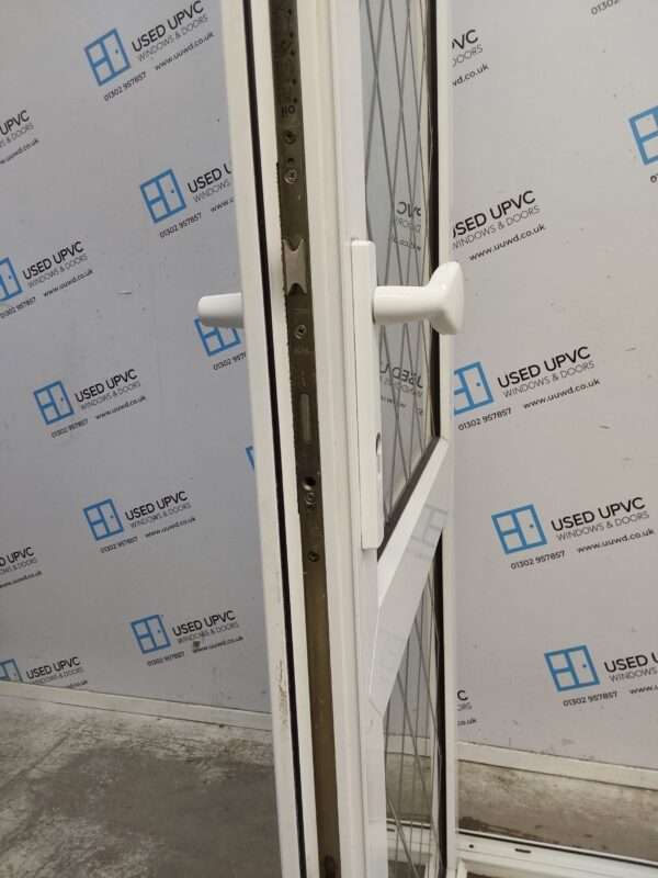Used White Upvc Back Door 870mm x 2025mm (Reduce To 820mm) 0755 - Image 5