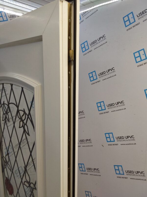 Used White Upvc Front Door 940mm x 2070mm 0583 - Image 4