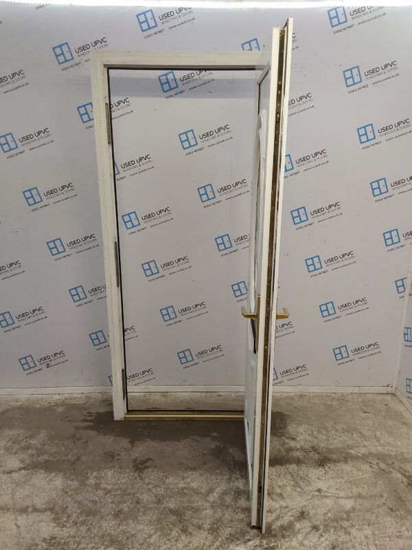 Used White Upvc Front Door 905mm x 2065mm 0136 - Image 3