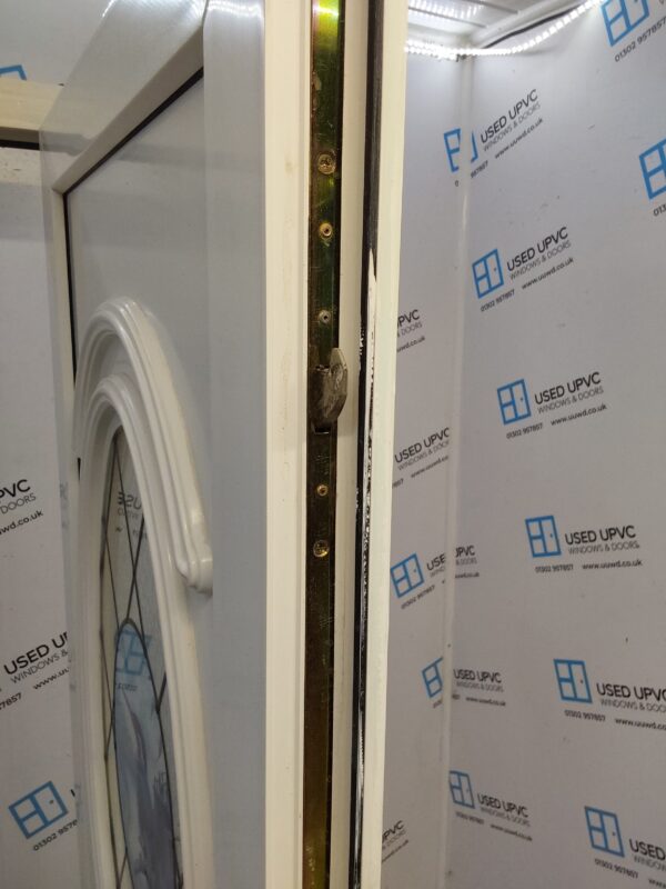 Used White Upvc Front Door 905mm x 2065mm 0136 - Image 4