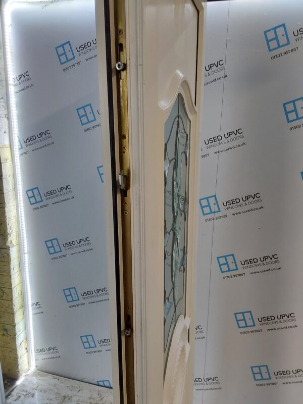 Used White Upvc Front Door And Toplight 820mm x 2505mm 0822 - Image 4