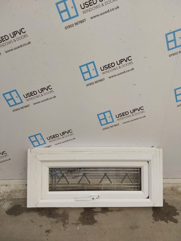 Used White Upvc Window 910mm x 385mm (Reduce To 870mm x 365mm) C3133 - Image 3