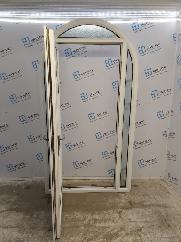 Used White Upvc Front Door With Side Panels And Toplight 1240mm x 2290mm DS018 - Image 3