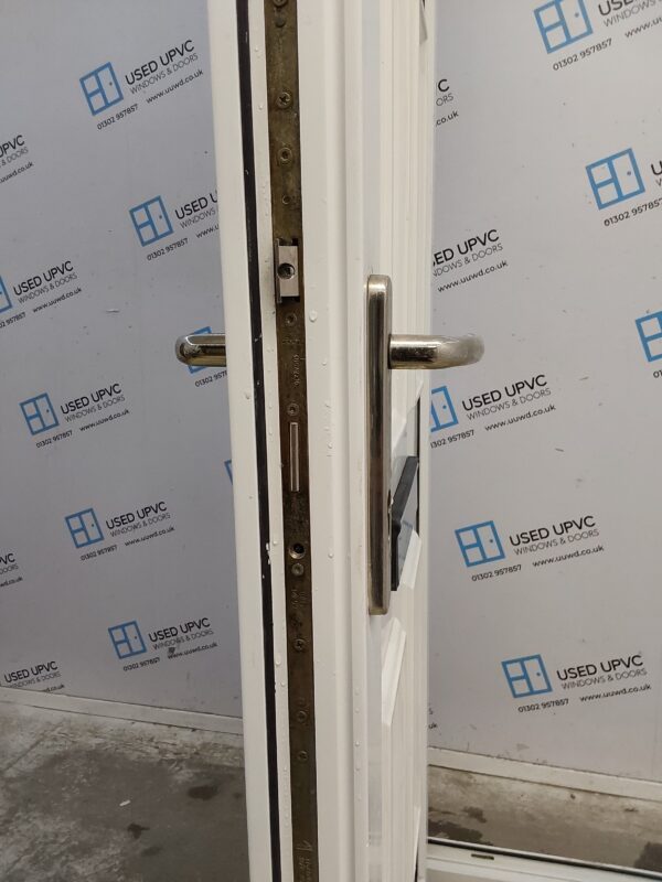 Used White Upvc Front Door With Side Panels And Toplight 1240mm x 2290mm DS018 - Image 5