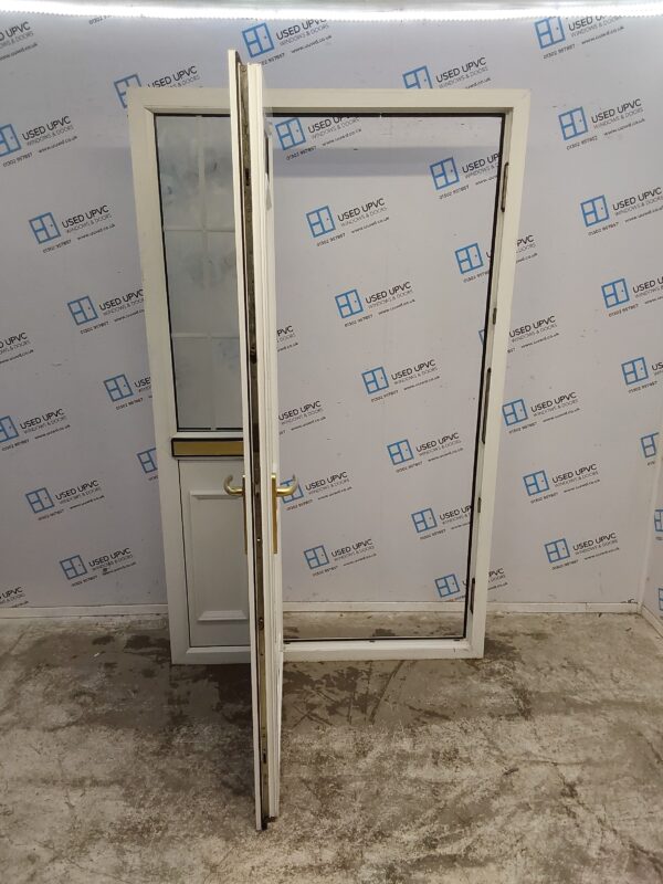 Used White Upvc Front Door And Side Panel 1225mm x 2035mm DS026 - Image 3