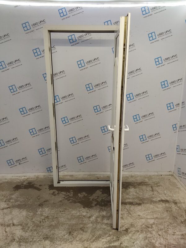 Used White Upvc Front Door 865mm x 2055mm 0023 - Image 3