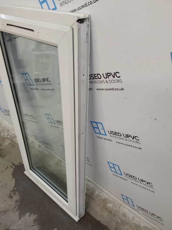 Used White Upvc Window 665mm x 1350mm C4W139 - Image 4
