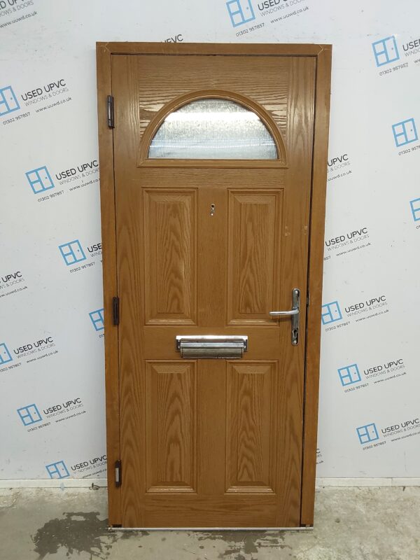 Used Oak Composite Front Door 905mm x 2025mm 0369 - Image 2