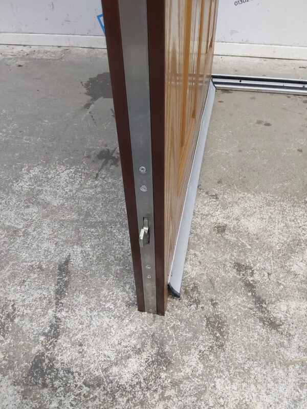 Used Oak Composite Front Door 905mm x 2025mm 0369 - Image 6