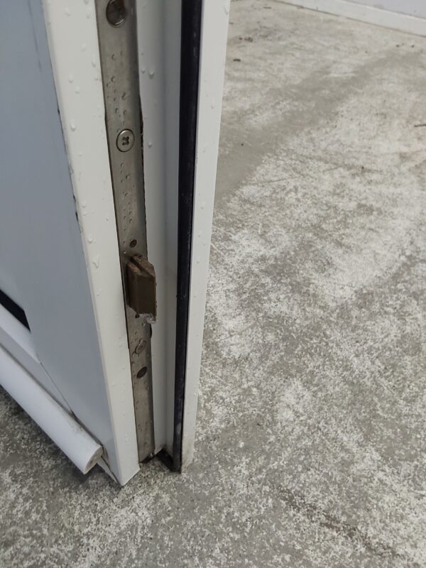 Used White Upvc Front Door 850mm x 1970mm 0290 - Image 10