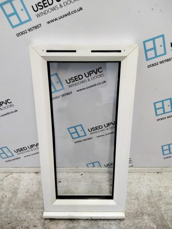 Used White Upvc Window 445mm x 890mm C3159