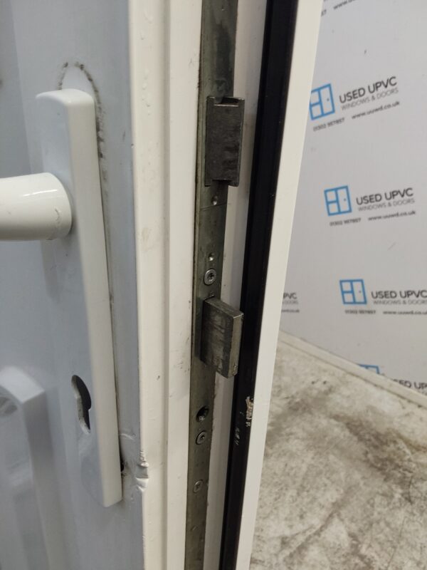 Used White Upvc Back Door 915mm x 2090mm (reduce to 900mm) 0764 - Image 8