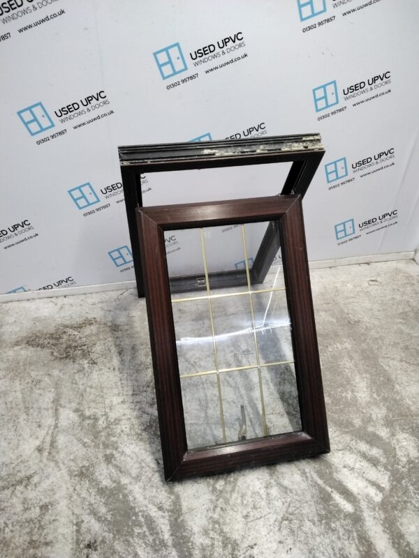 Used Woodgrain Upvc Window 600mm x 915mm C3153 - Image 3