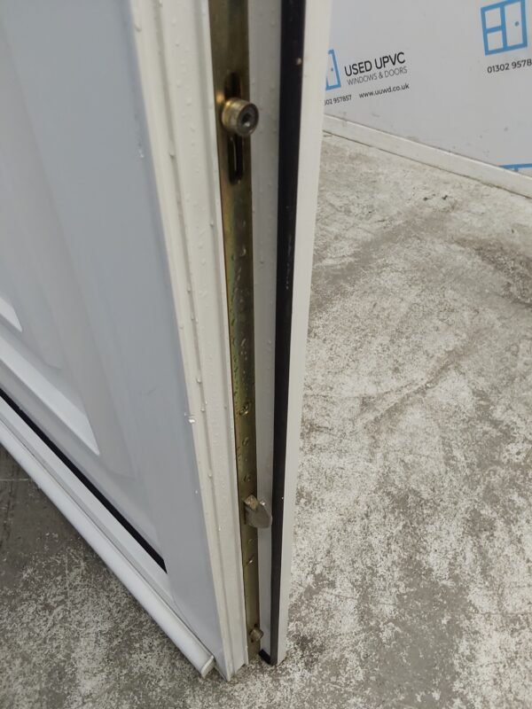 Used White Upvc Front Door 930mm x 2090mm (reduce to 850mm) 0399 - Image 6
