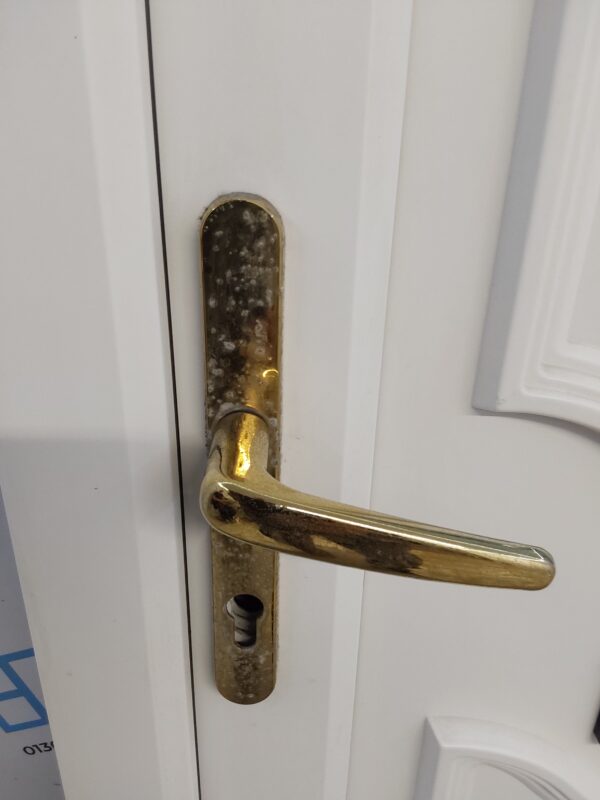 Used White Upvc Front Door 915mm x 2050mm (reduce to 890mm) 0621 - Image 6