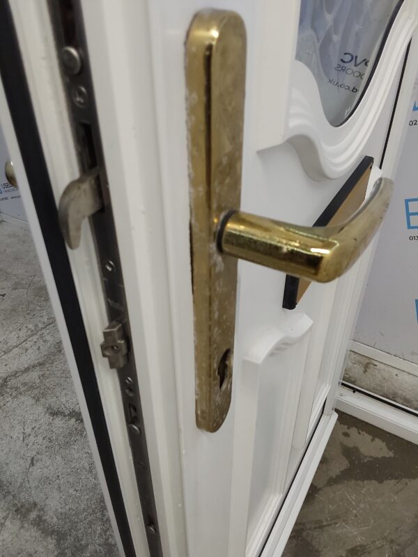 Used White Upvc Front Door 915mm x 2050mm (reduce to 890mm) 0621 - Image 8