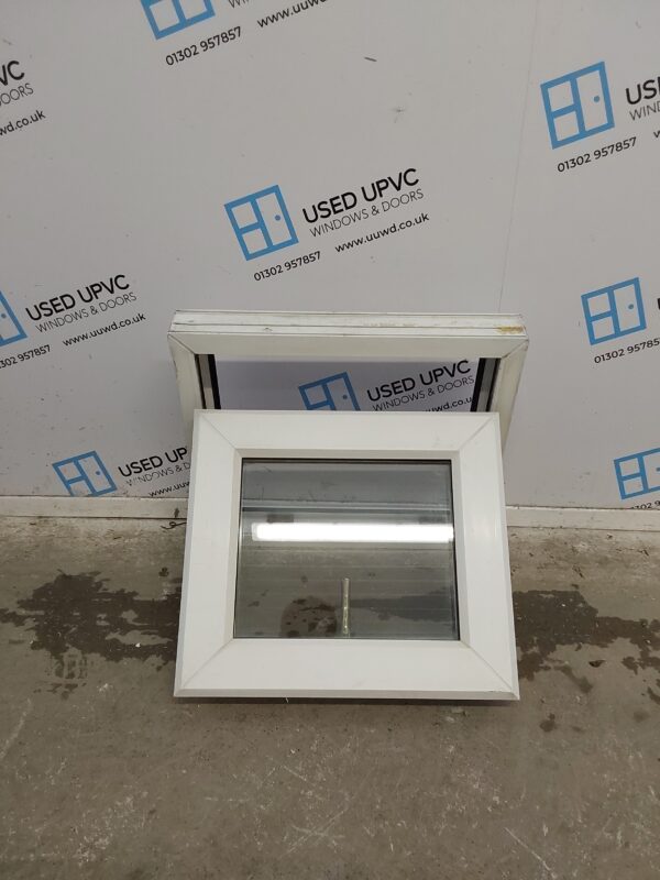 Used White Upvc Window 525mm x 465mm W0214 - Image 2